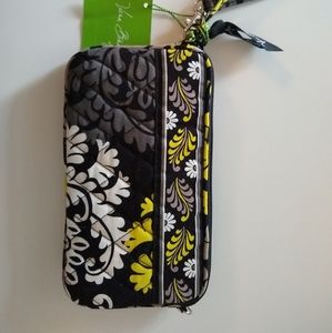 Vera Bradley hand purse small easy to carry